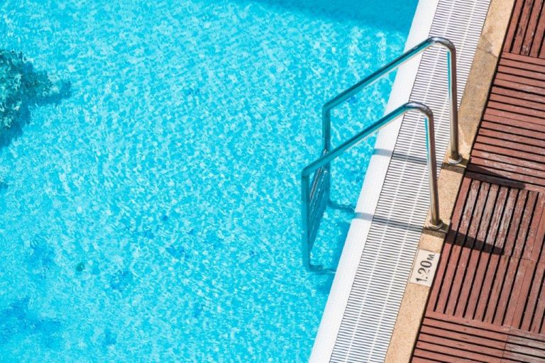 pool-view-from